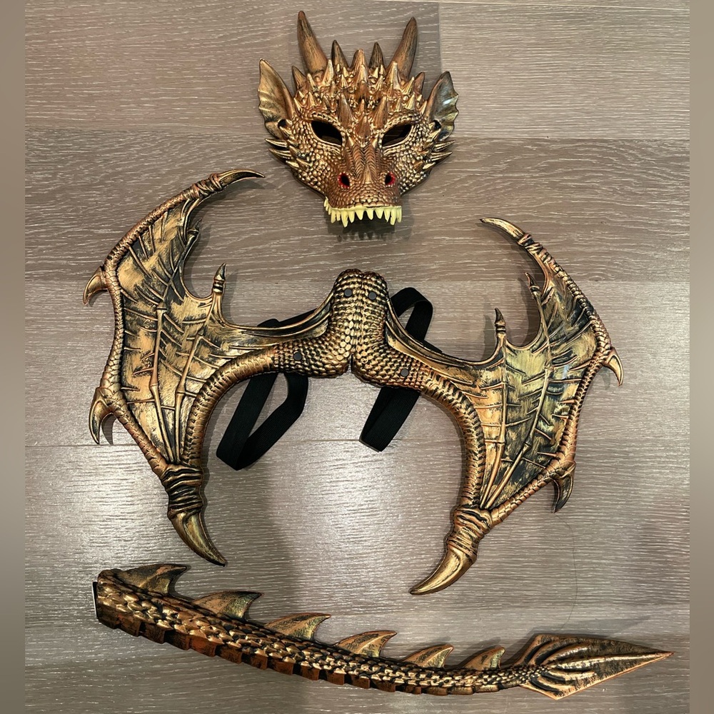 Golden Dragon Mask, Wings and Tail youth one size